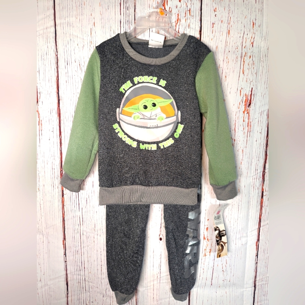 NWT Star Wars kids outfit Size 4, 5/6, and 7